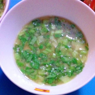 小松菜と里芋の味噌汁